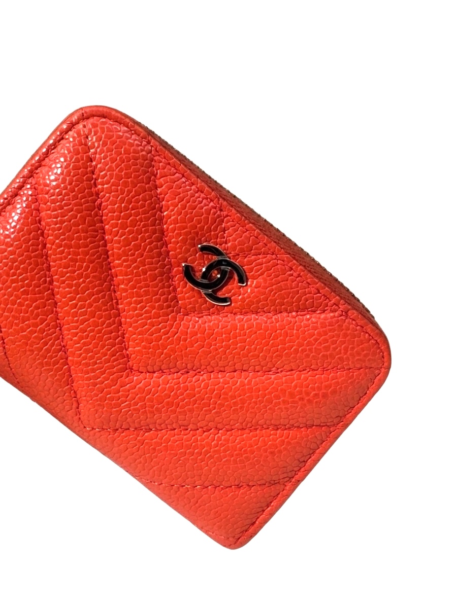 CHANEL - Chevron Classic Zipped Coin Purse - Orange Red