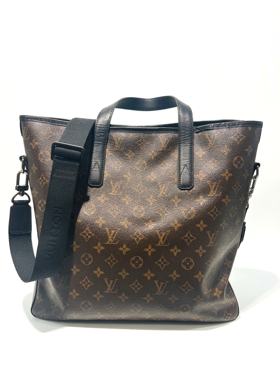 LOUIS VUITTON - Monogram Macassar Davis
